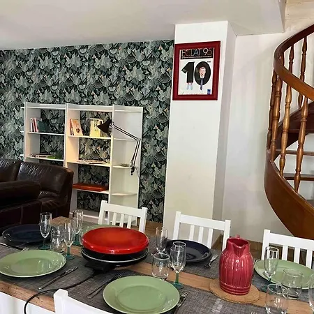 Charmante Maison Renovee Centre 度假居