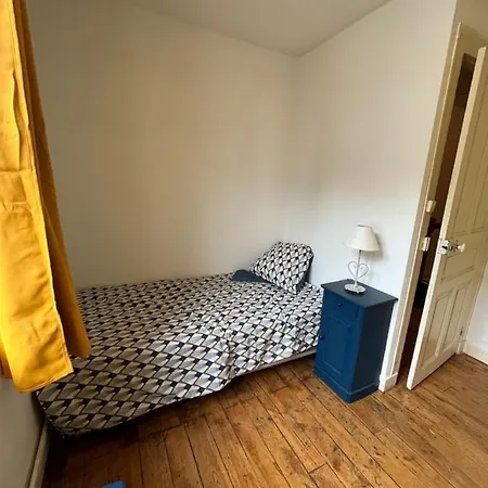 Charmante Maison Renovee Centre 度假居 欧里亚克